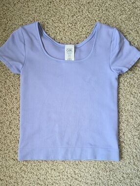Athleta GIRL Lilac Ribbed Scoop Neck Short Sleeve Tee